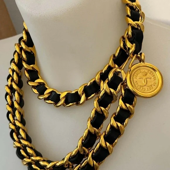 Authentic CHANEL CHUNKY Vintage 1994 belt gold leather 80cm - Picture 3 of 15